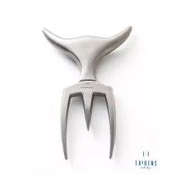 Planche à Découper Avec Fourchette Inox Brut - TRIDENS By CHABRET -The Bastard Magasin planche a decouper avec fourchette inox brut tridens 5